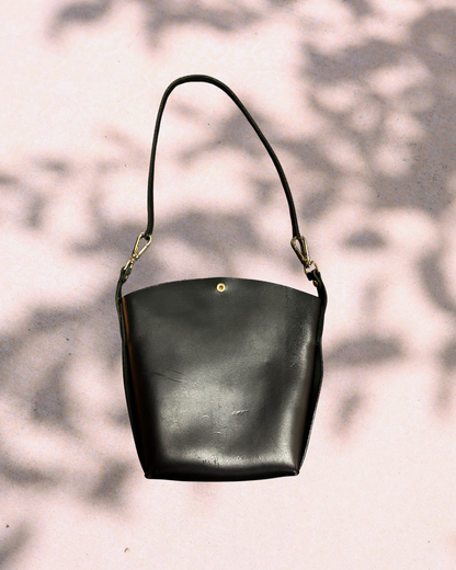 SCILLA Mäggi Crossbody – Pre-Loved Edition (Black)