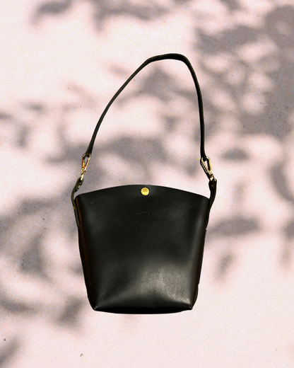 SCILLA Mäggi Crossbody – Pre-Loved Edition (Black)