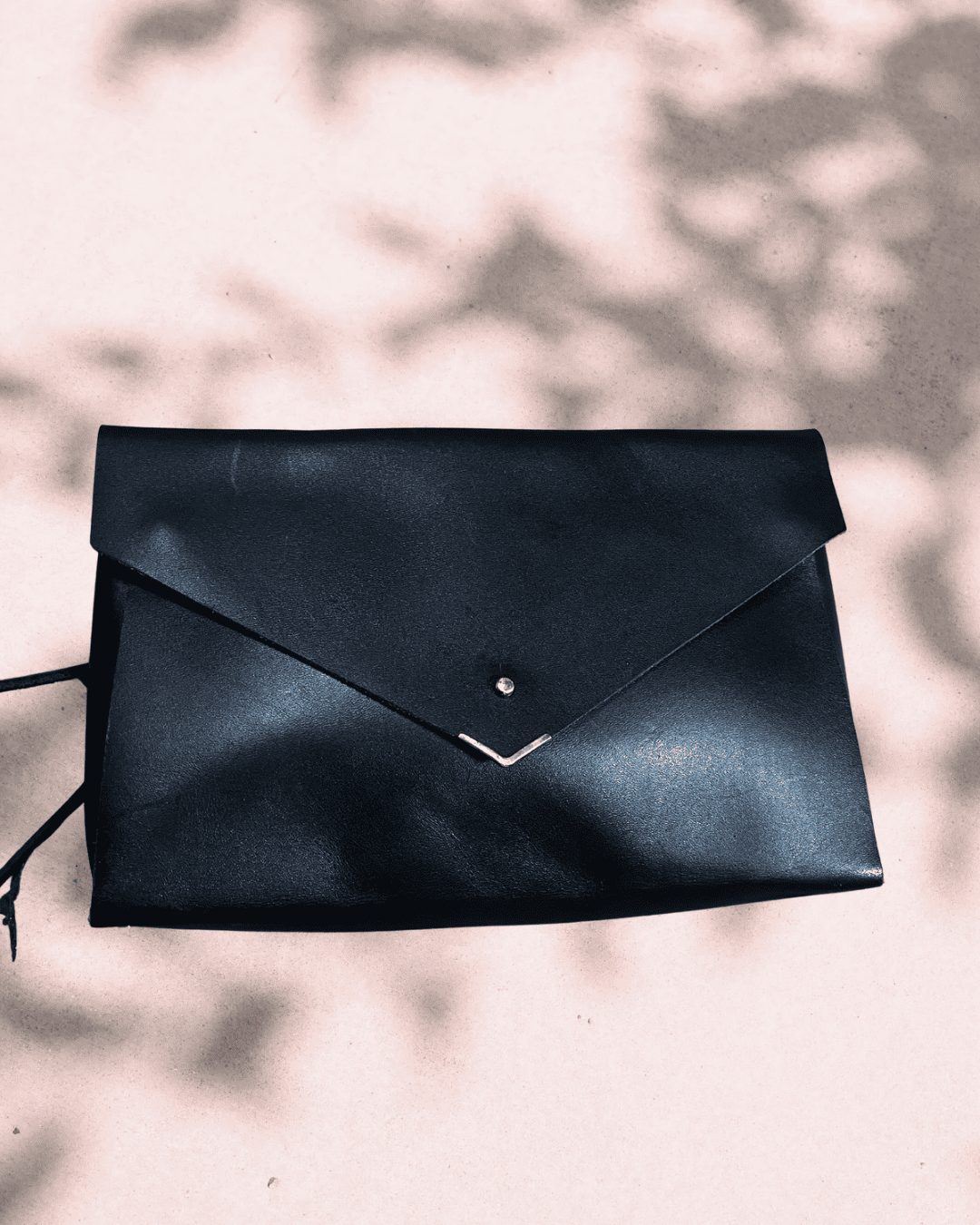 SCILLA Envelope Clutch – Black (Pre-Loved)